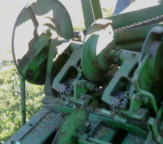 How to Remove Knotters from John Deere Model 14T / 214T Balers
