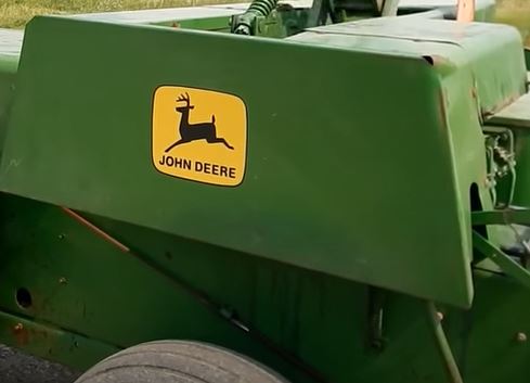 Side Shield for John Deere Models 327, 337, 347 and Early 8 series